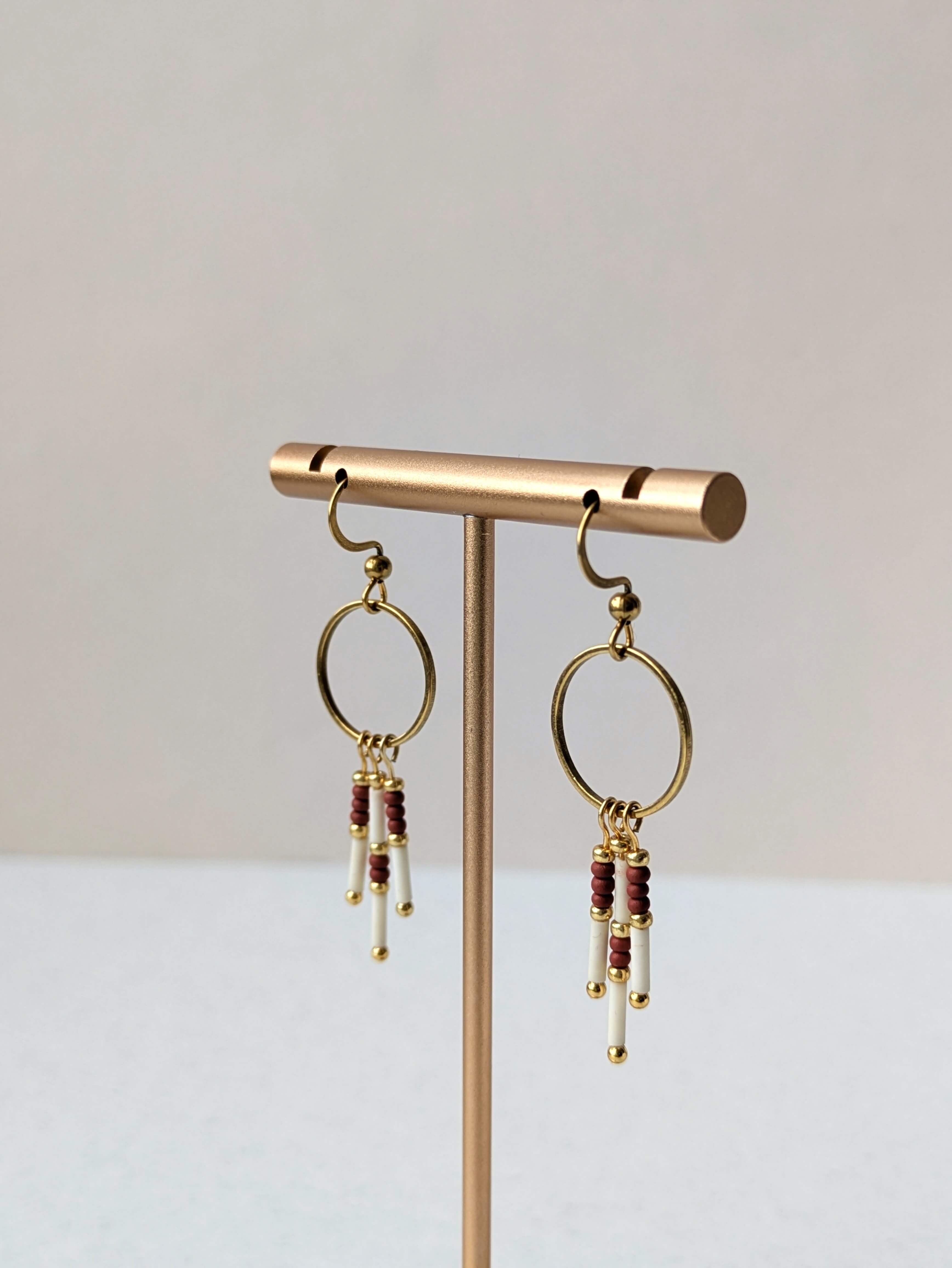 Boucles_d_oreilles_pendantes_anneaux_ethniques_2