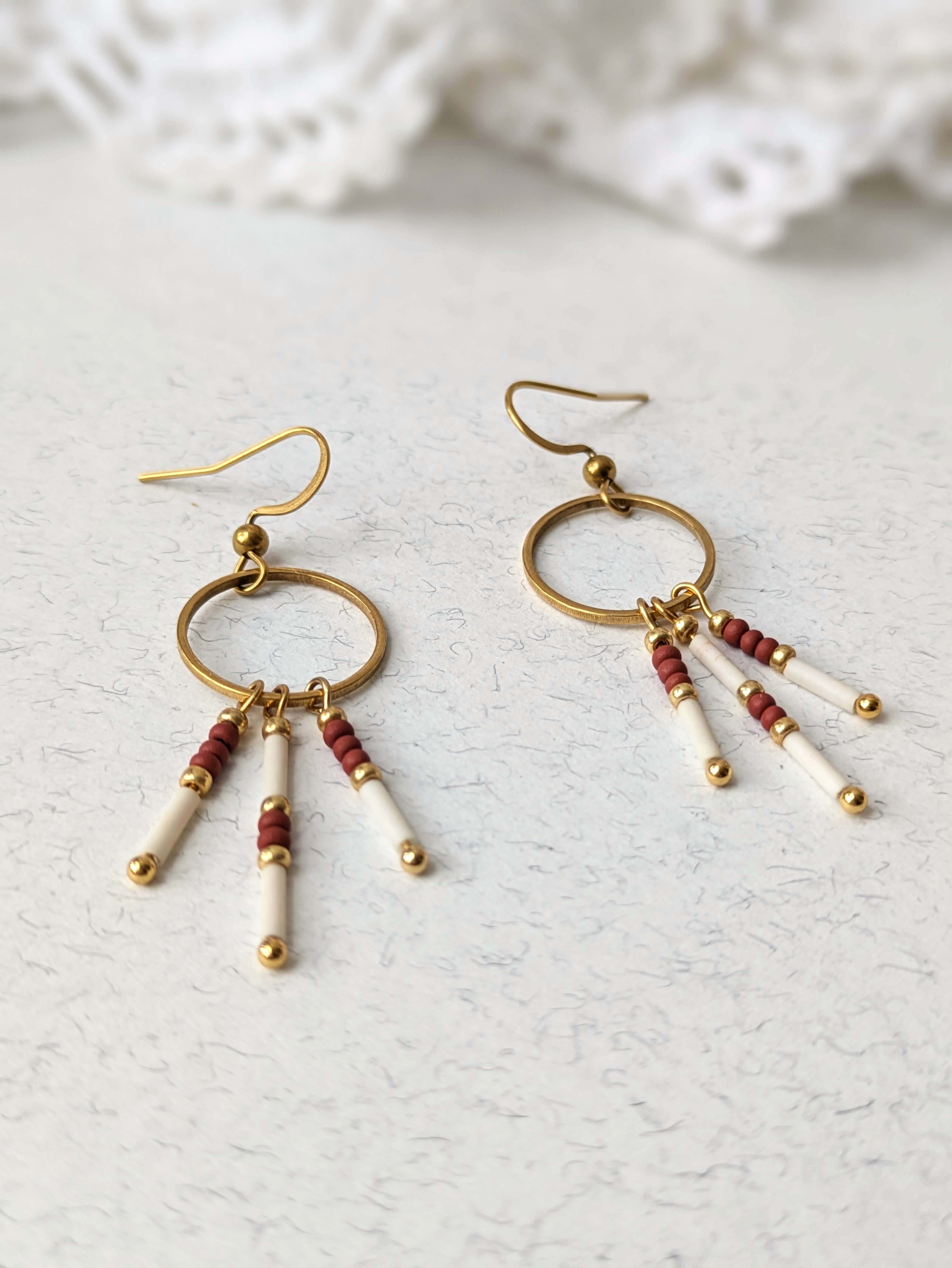 Boucles_d_oreilles_pendantes_anneaux_ethniques_3