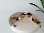 Bracelet Prisme d'ébène en perles Miyuki sur métier à tisser - Bijoux Montréal - Lou Inspirations
