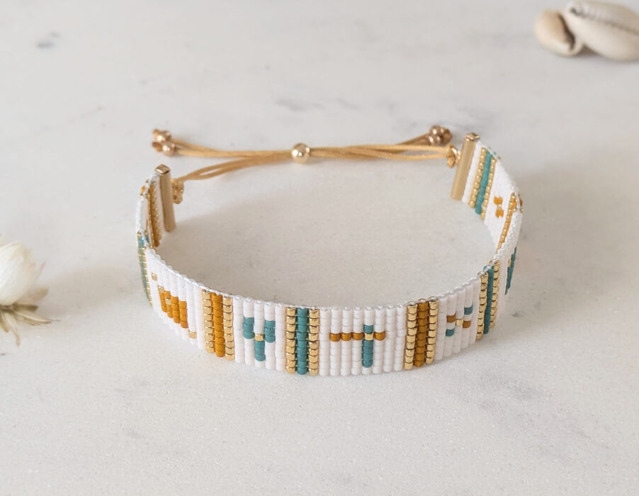 Bracelet Totem en perles Miyuki sur métier à tisser - Bijoux Montréal - Lou Inspirations