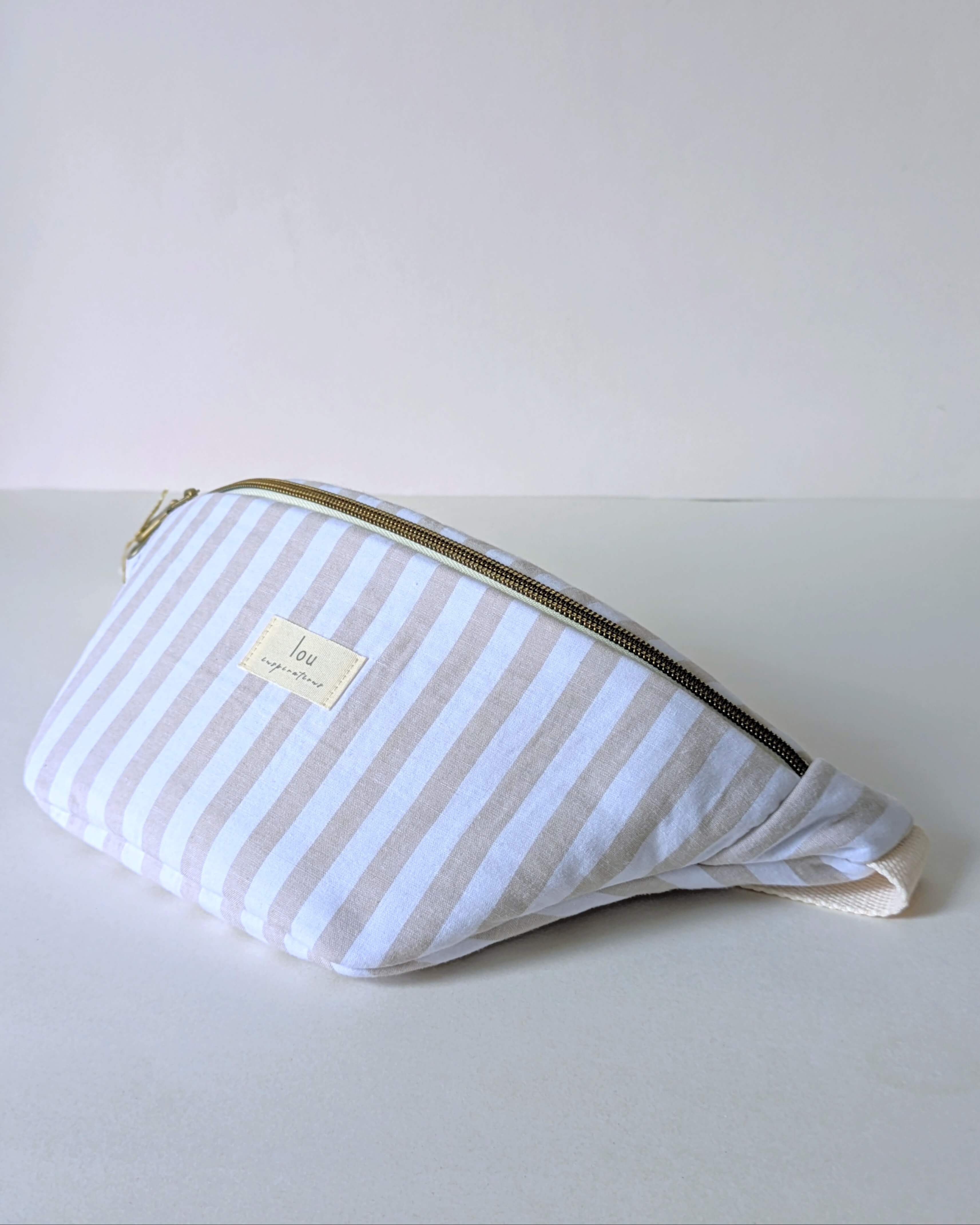 Fanny pack beige rayé crème fait main à Montréal