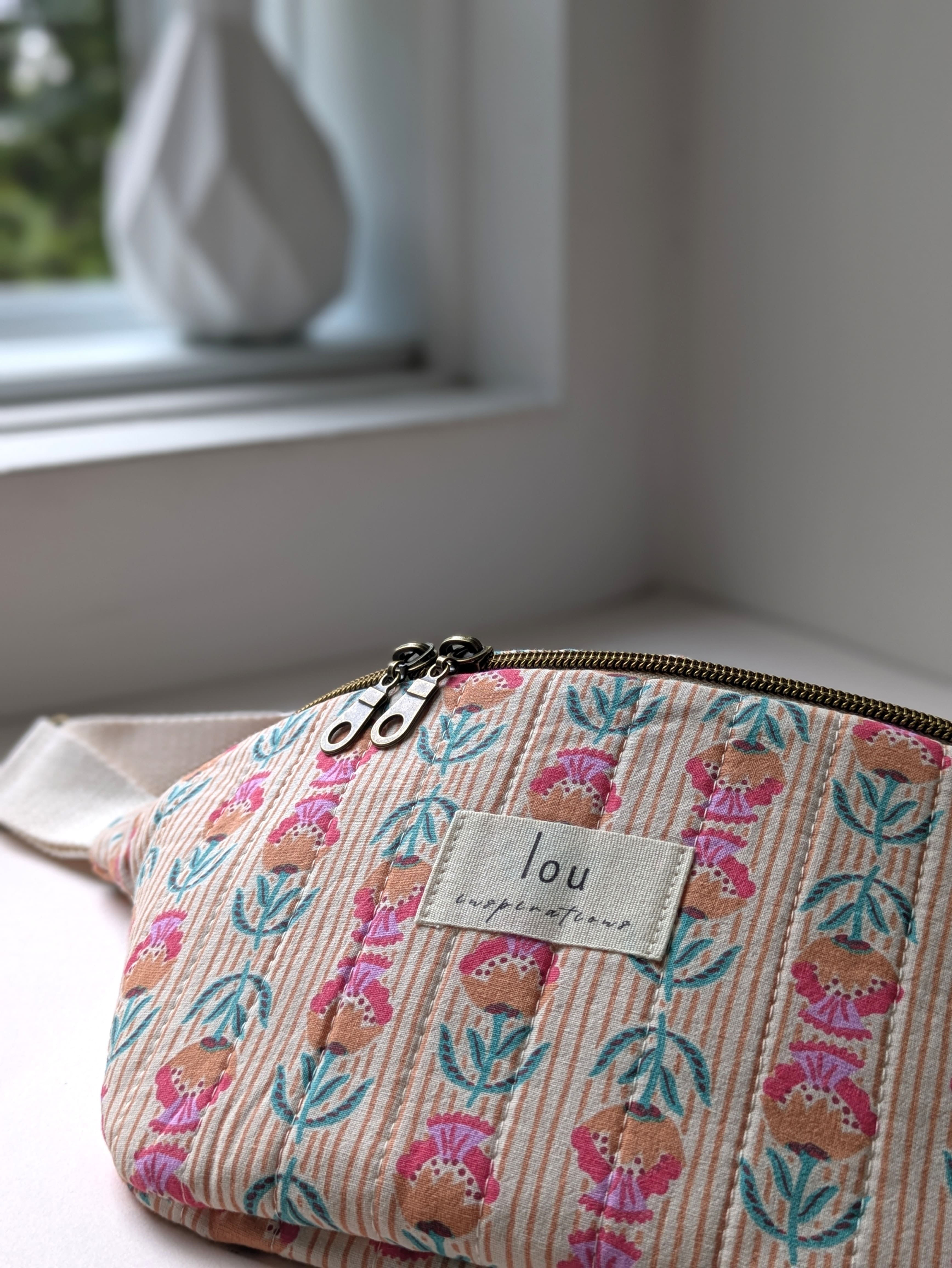 Corduroy/velvet fanny pack – Men &amp; Women, practical and elegant