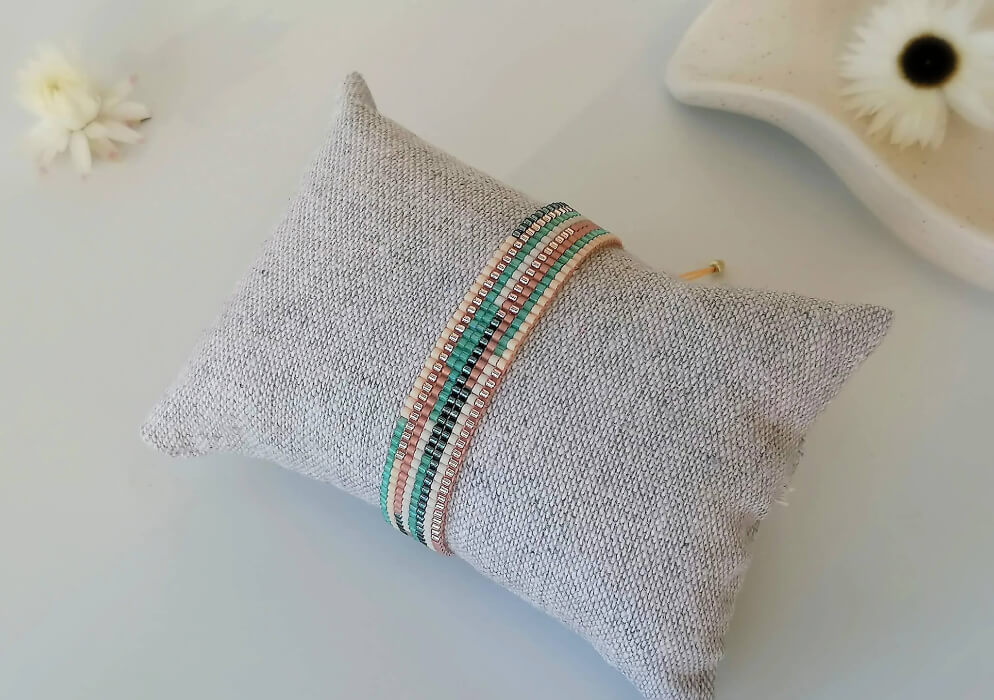 Bracelet Silk en perles Miyuki sur métier à tisser - Bijoux Montréal - Lou Inspirations